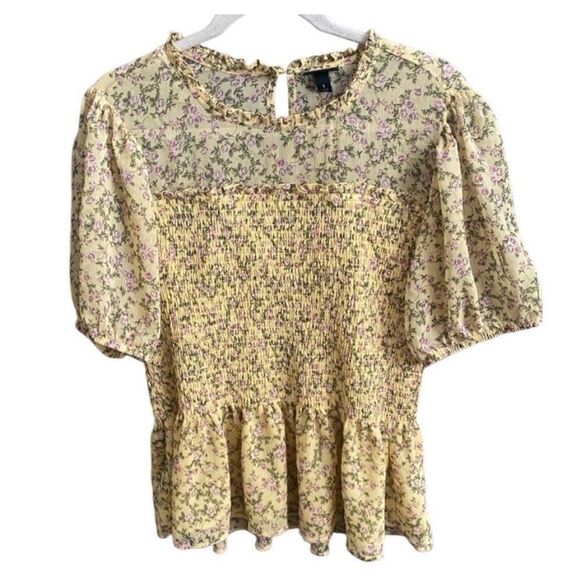 TORRID Yellow Floral Ruffle Chiffon Smocked Blouse. Size 1. - Picture 1 of 8